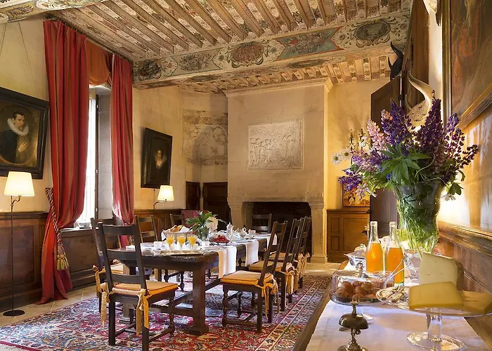 Chateau De Beneauville