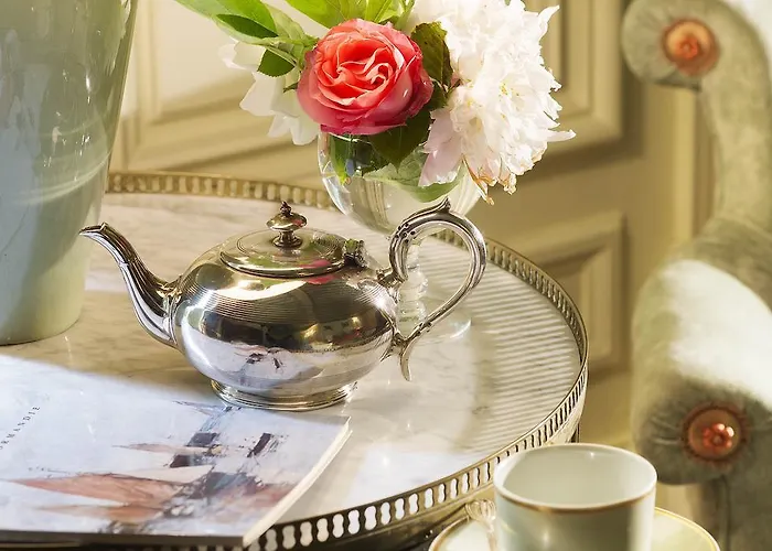 Alojamento de Acomodação e Pequeno-almoço Chateau De Beneauville *