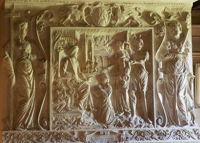 Chateau De Beneauville Petiville (Calvados)